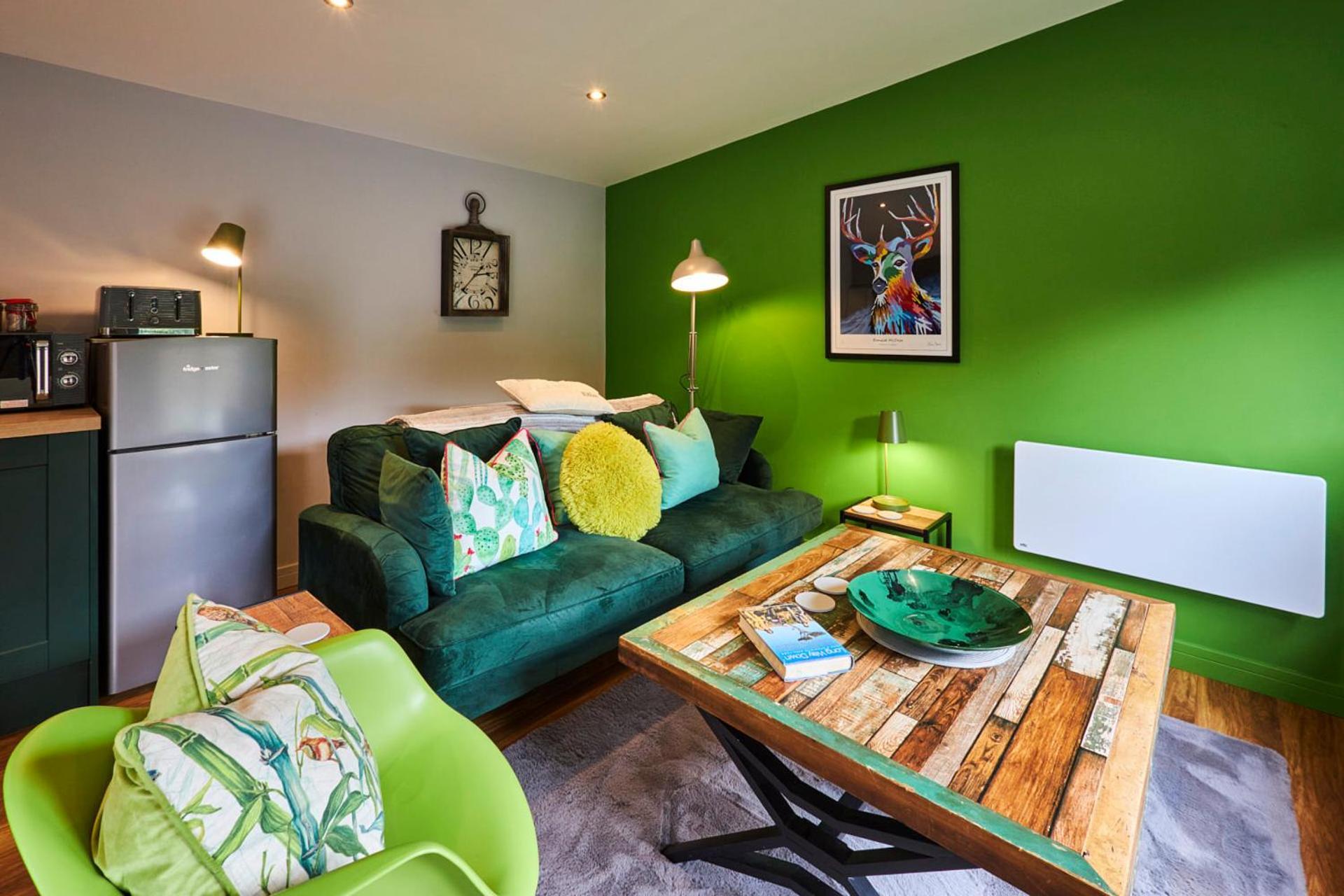 Host & Stay - Forest Green Lodge อัล์นวิก ภายนอก รูปภาพ